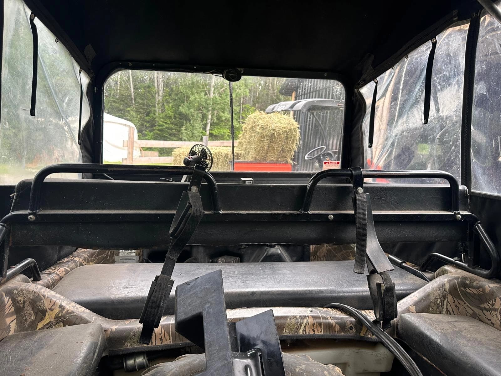 ARGO AVENGER 8X8 2008 — vue intérieure cabine