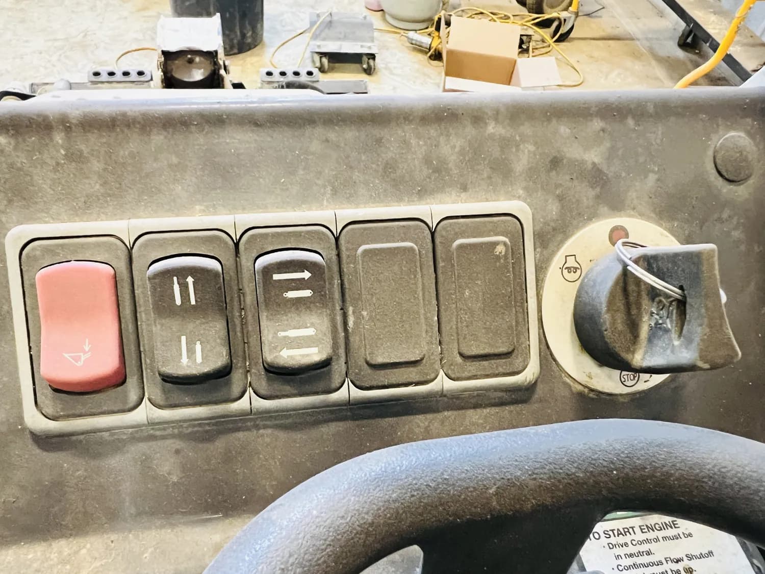 2020 BOBCAT MT100 — photo 21