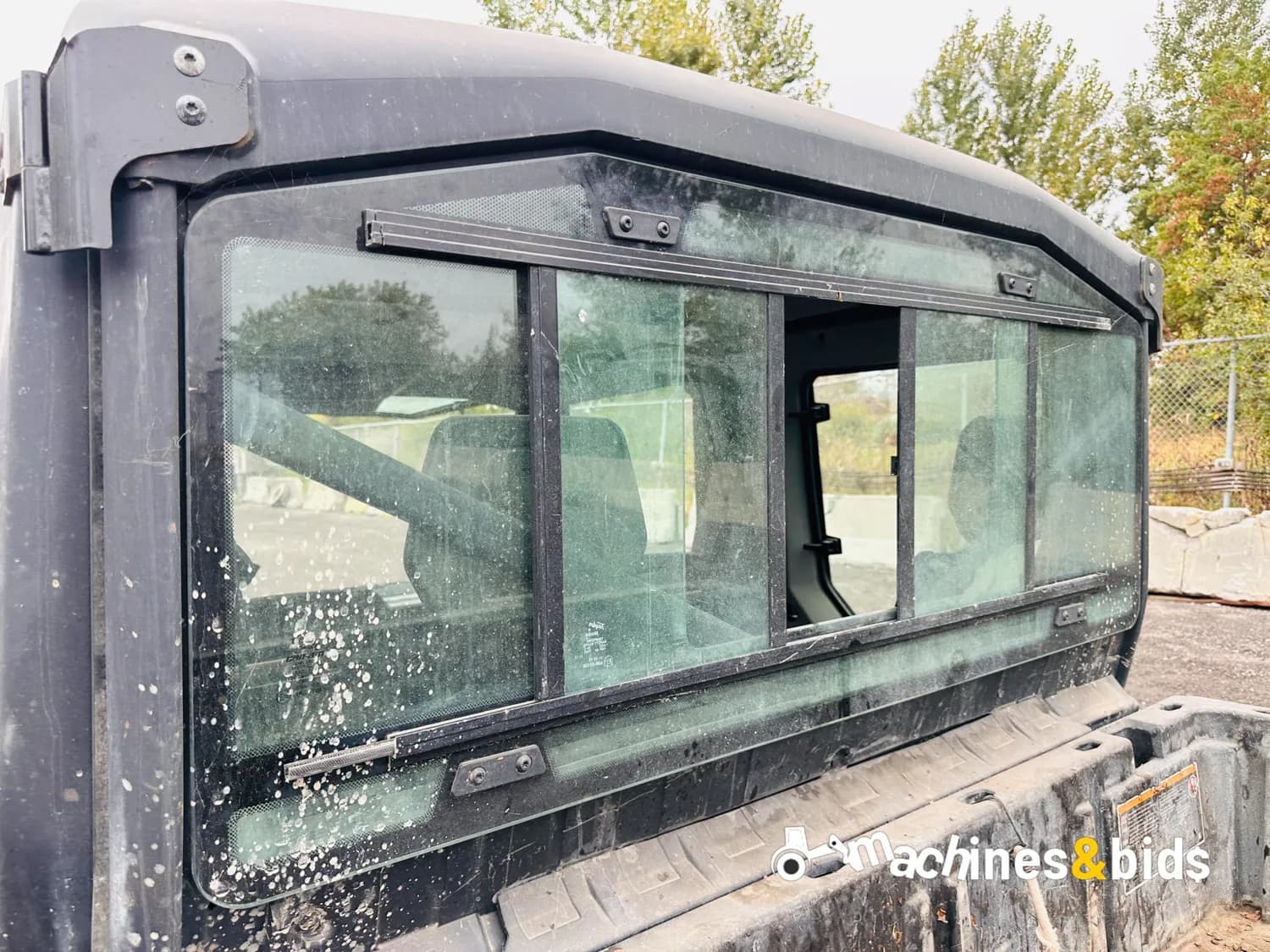 2020 CAN-AM DEFENDER 6X6 XT HD10 — photo 23