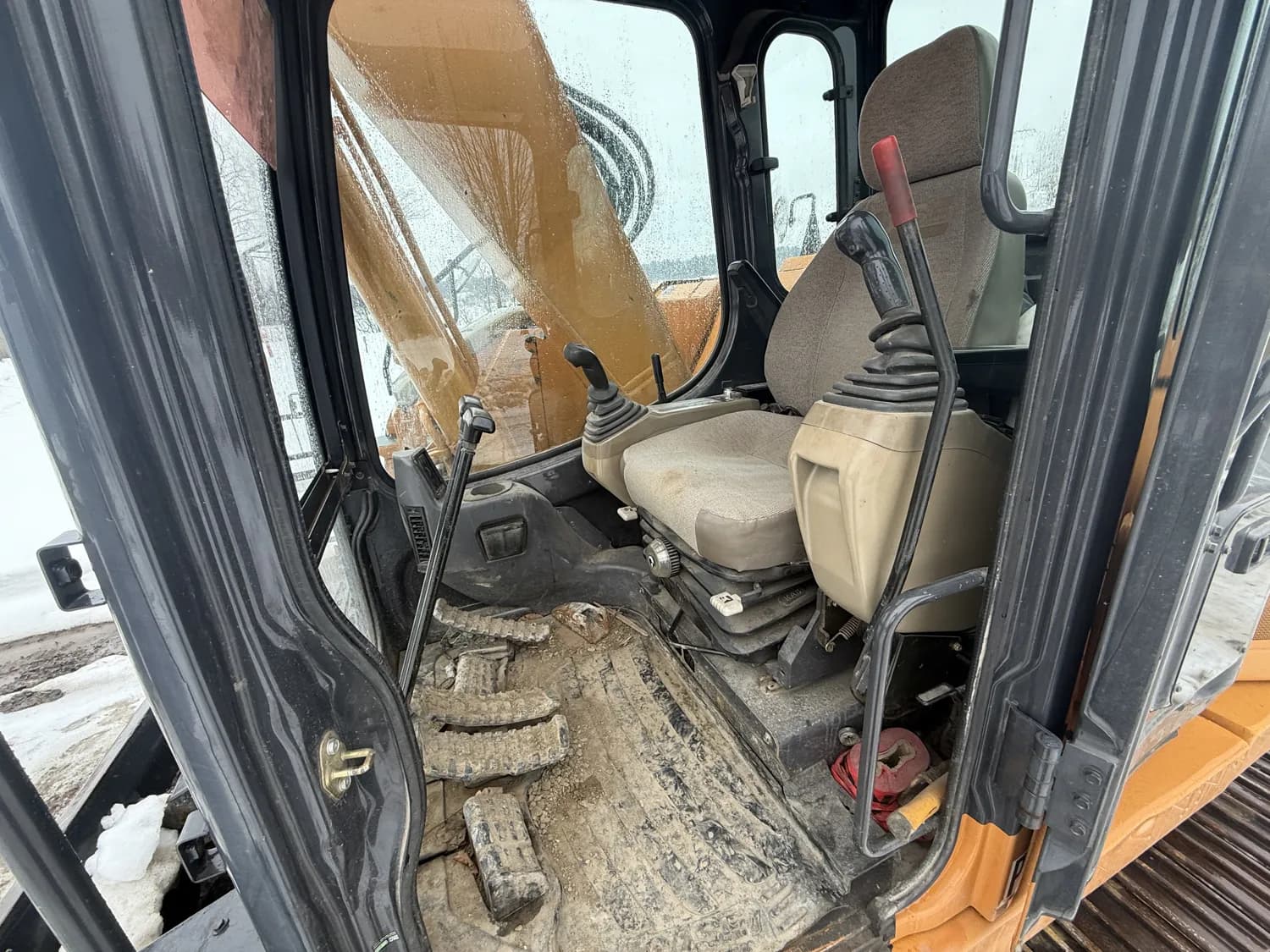 2012 CASE CX135SR — photo 8