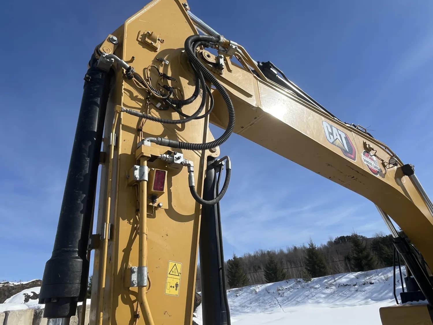 2021 CATERPILLAR 323 — photo 11