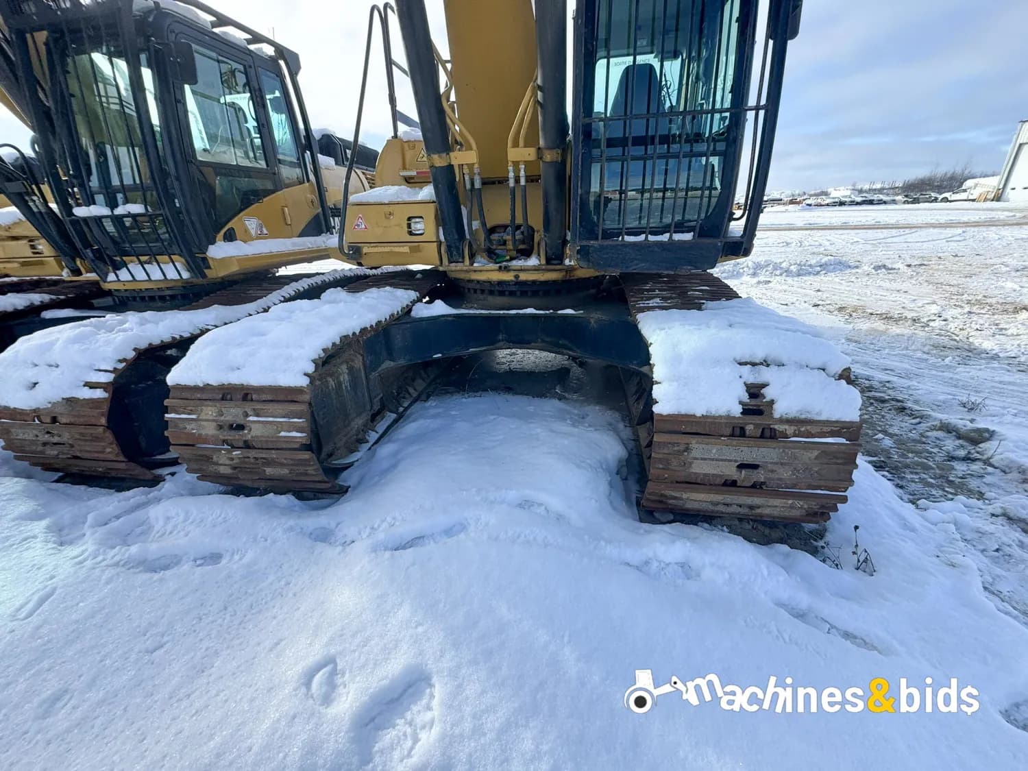 2004 CATERPILLAR 330C — photo 12