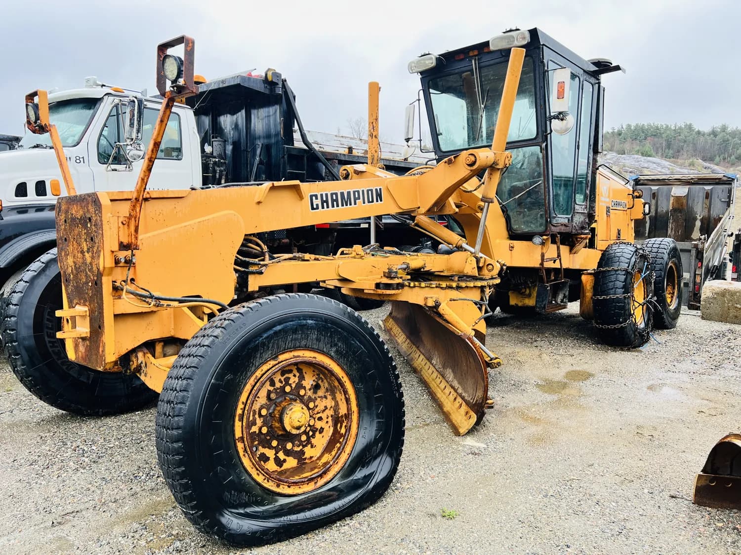 1995 CHAMPION 740 III