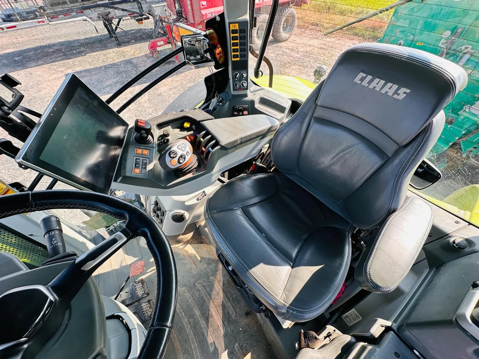 2021 CLAAS AXION 940