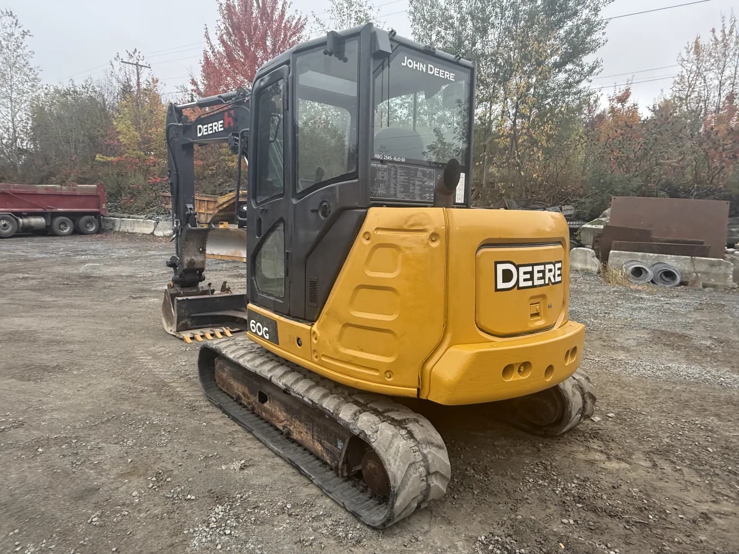 2013 DEERE 60G — photo 2