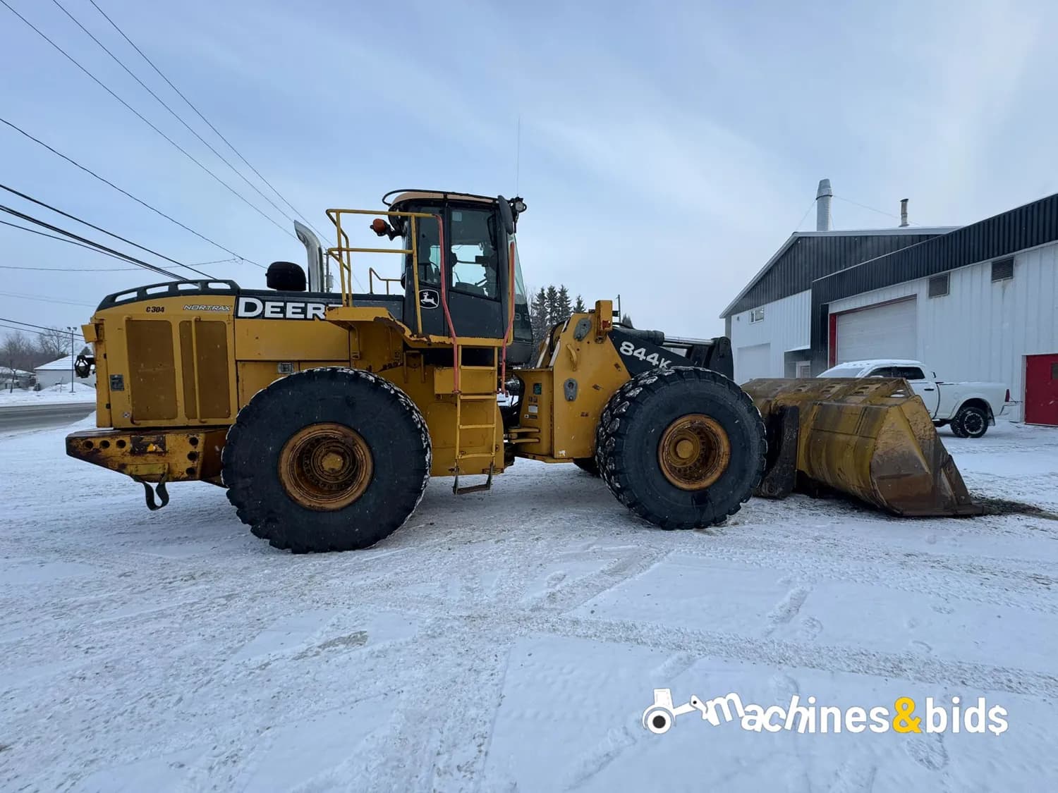 2012 DEERE 844K — photo 17