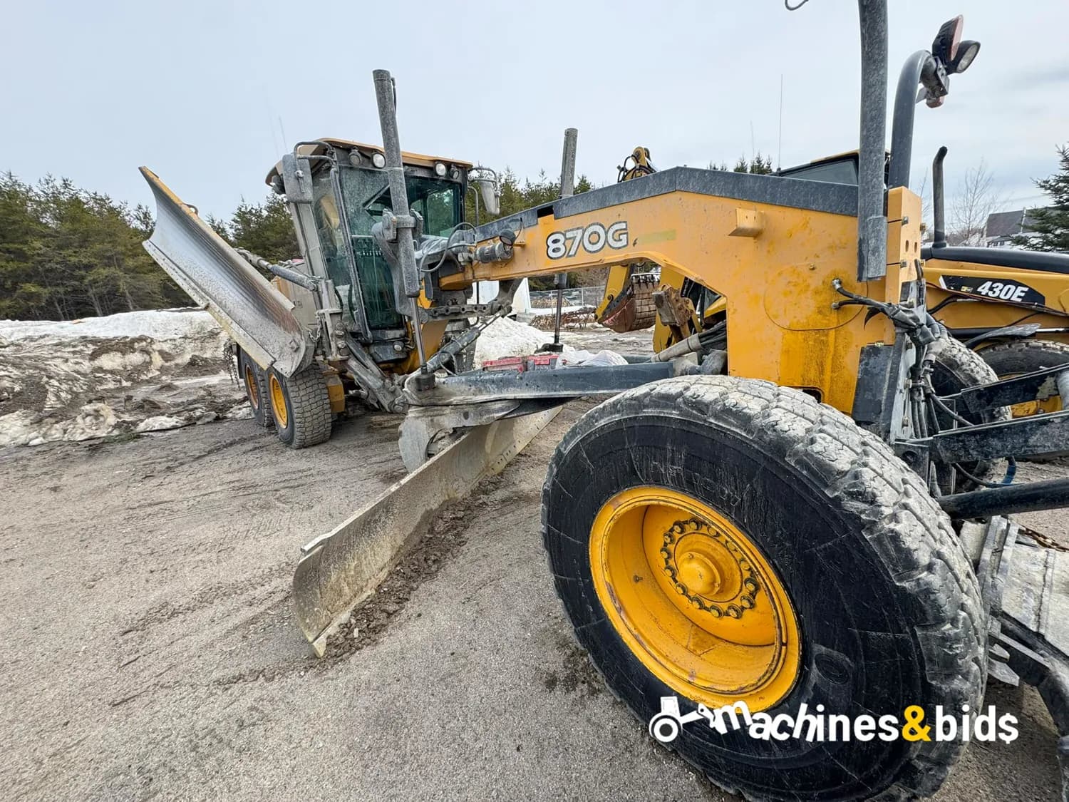 2015 DEERE 870G — photo 4