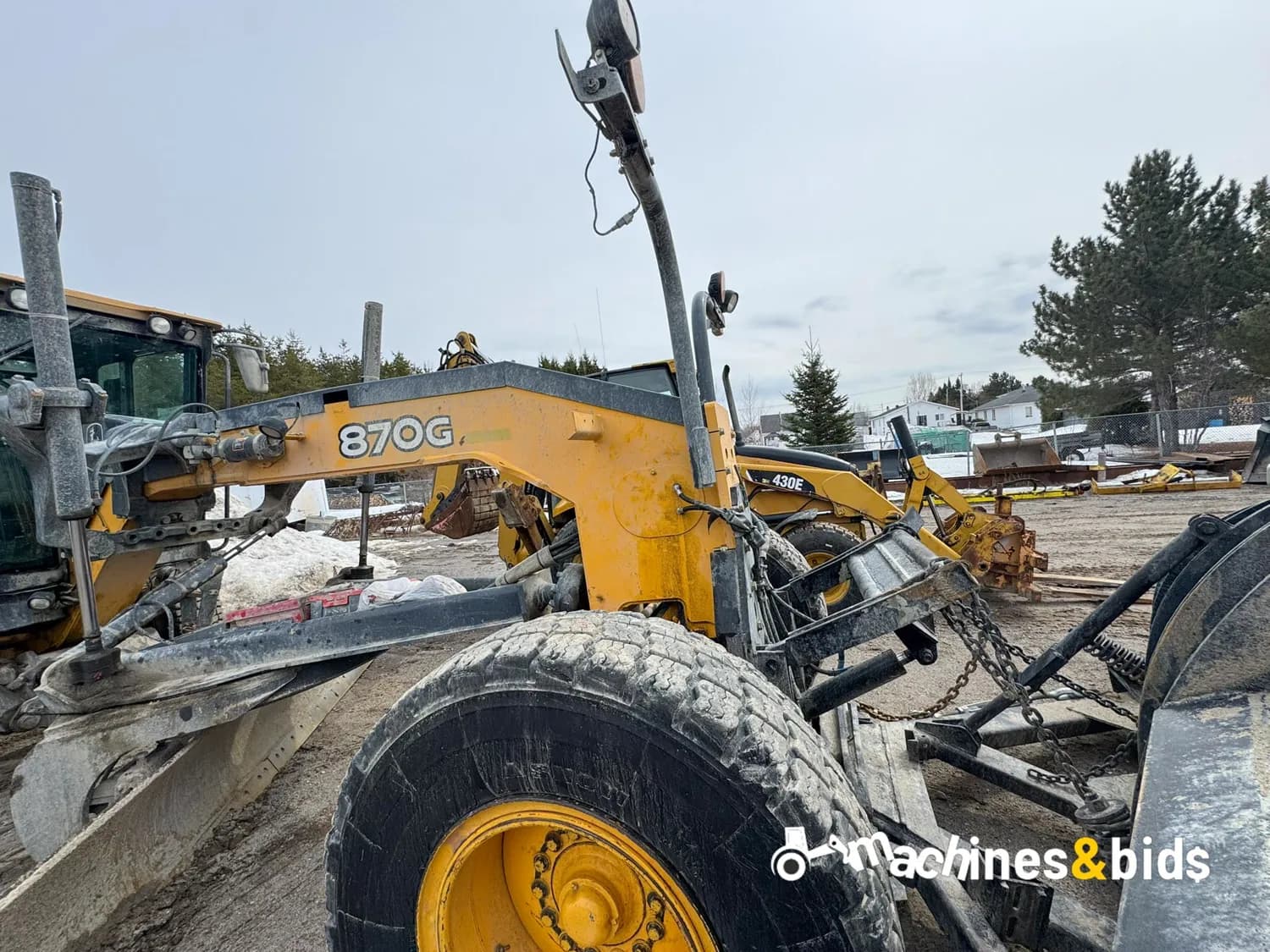 2015 DEERE 870G — photo 6