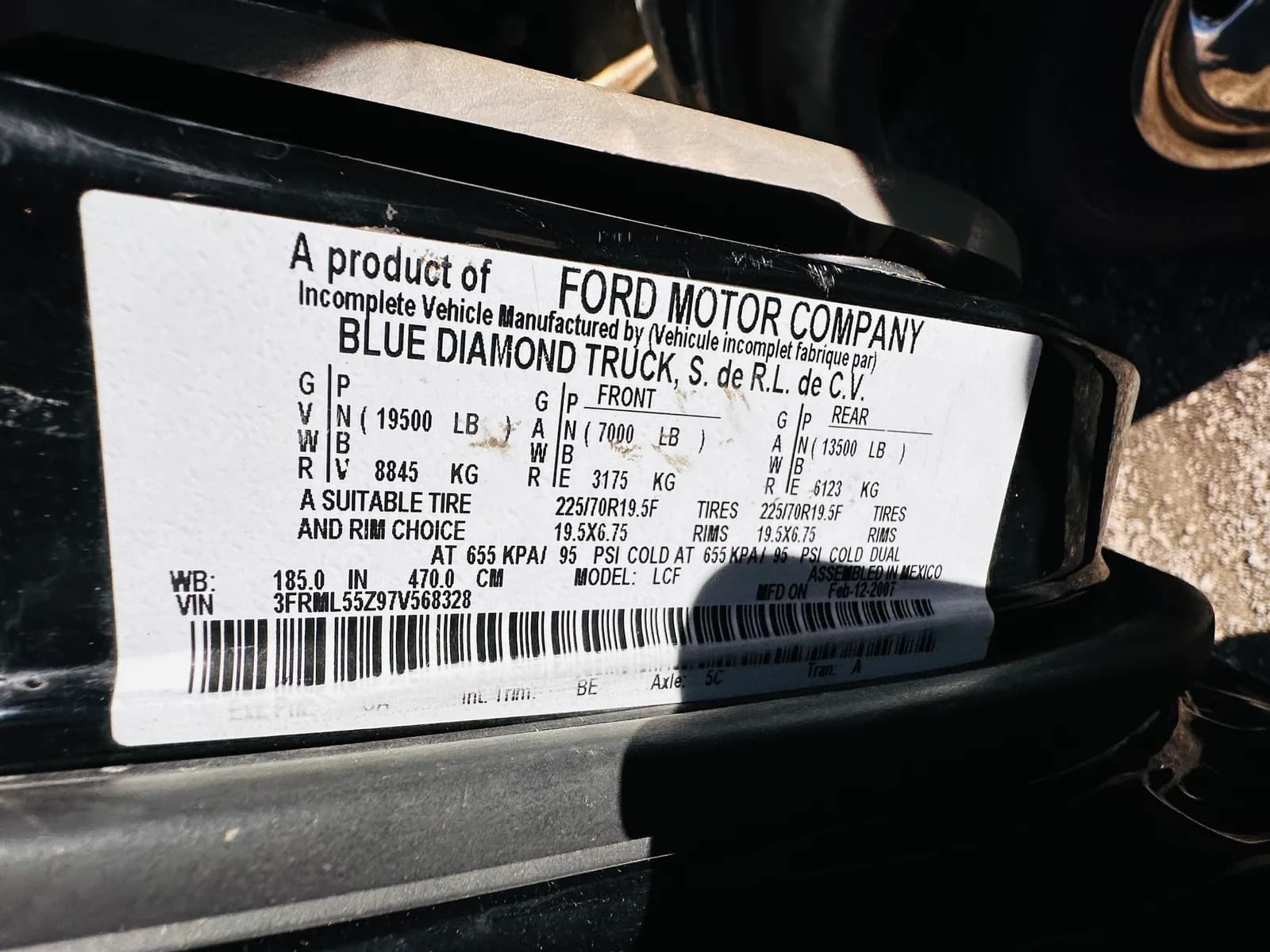 2007 FORD LCF — photo 7