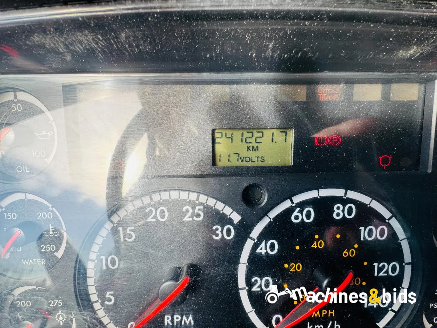2005 FREIGHTLINER BUSINESS CLASS M2 112 — photo 19