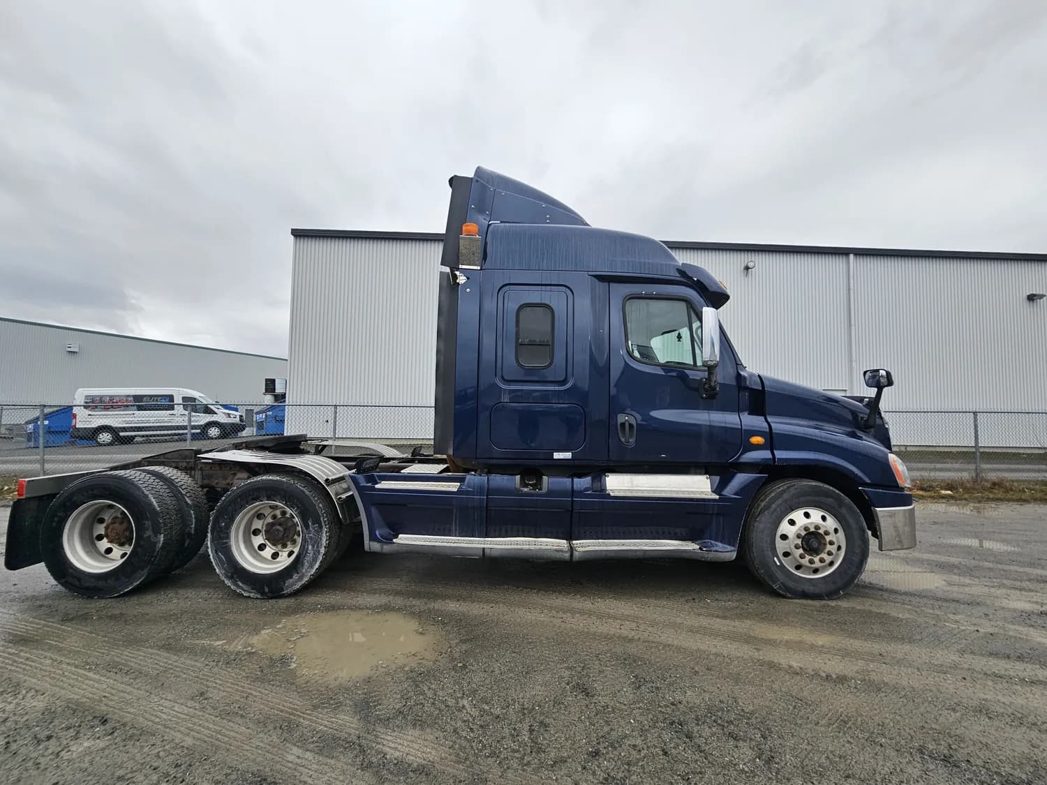 2014 FREIGHTLINER CASCADIA 125 — photo 6