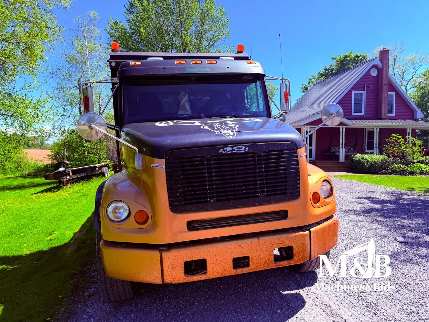 Freightliner FLD 112