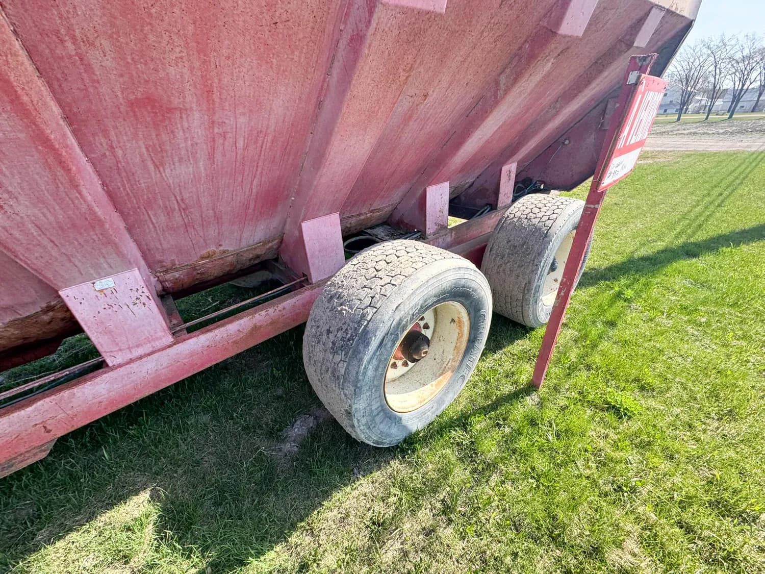 1990 GEHL MS1329 — photo 11