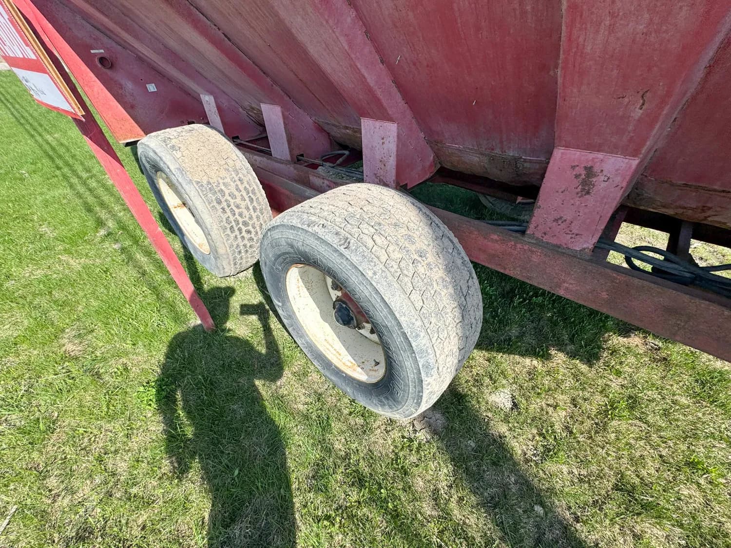 1990 GEHL MS1329 — photo 12