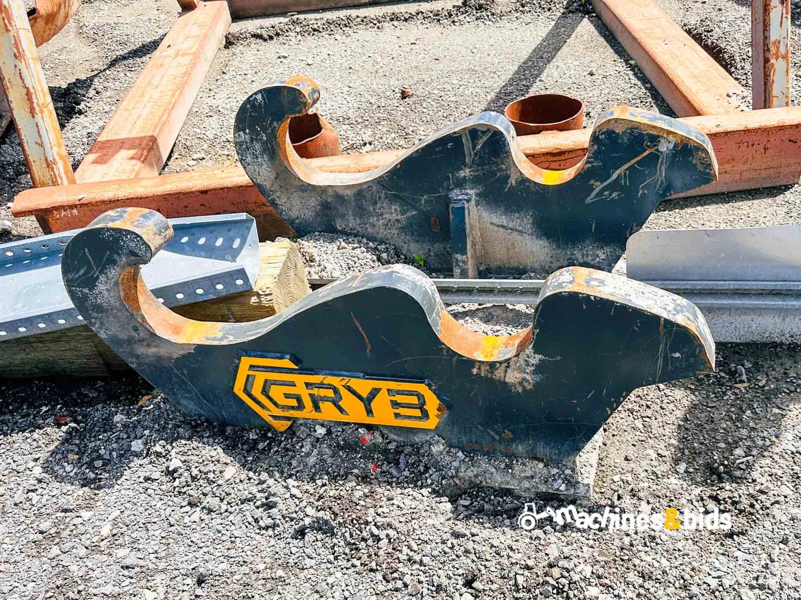 2023 Coupler / Quick Coupler GRYB — photo 2