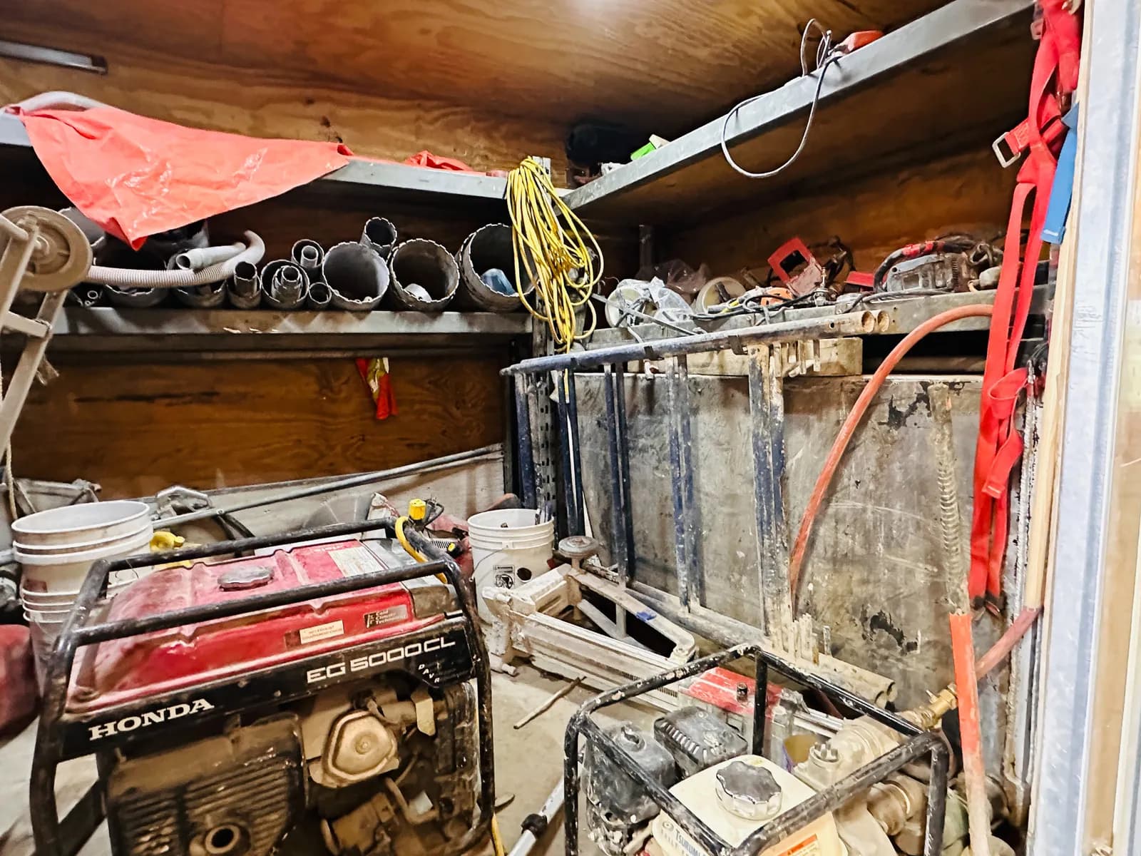 2019 HINO 195 — photo 14