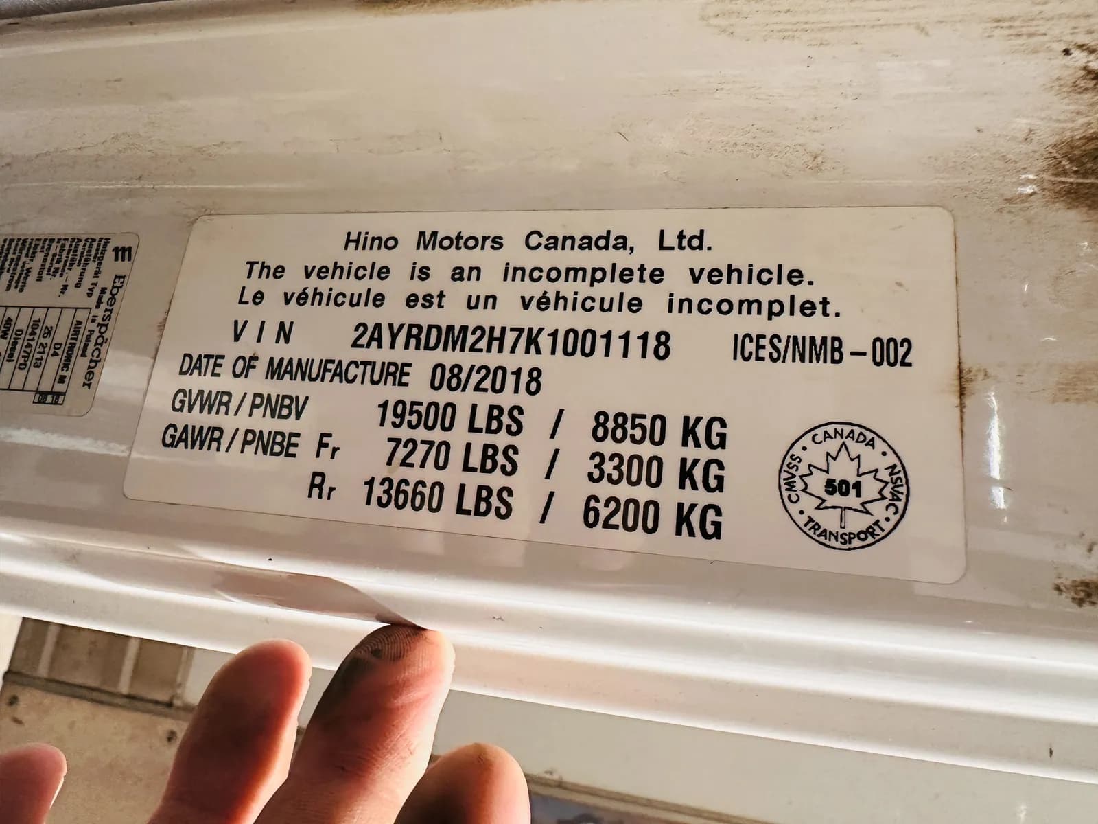 2019 HINO 195 — photo 8