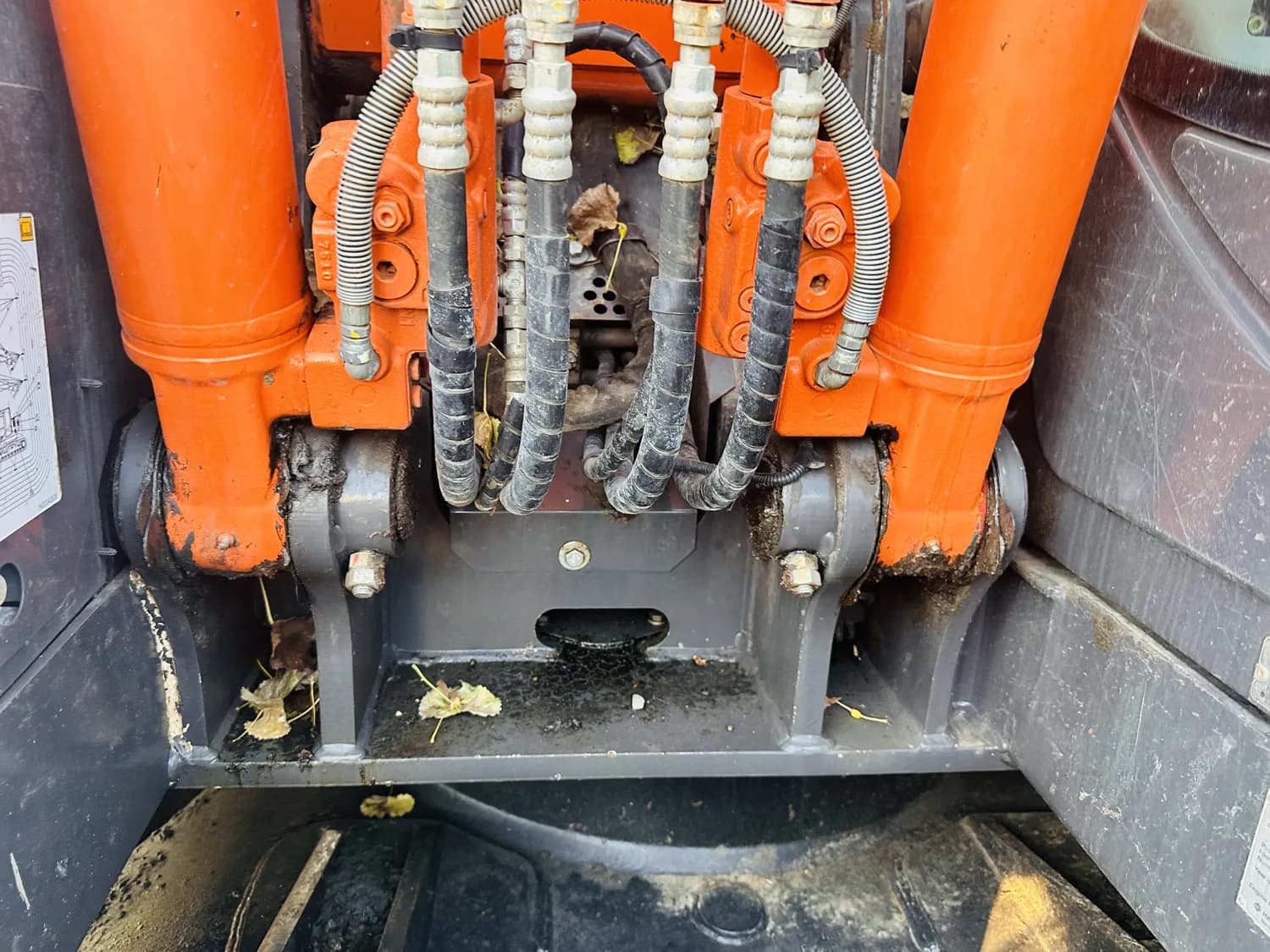 2017 HITACHI ZX135US-6 — photo 17