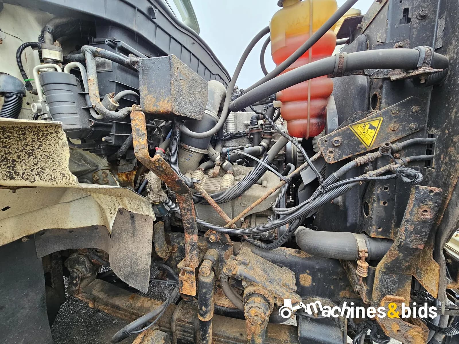2011 INTERNATIONAL WORKSTAR 7600 — photo 15