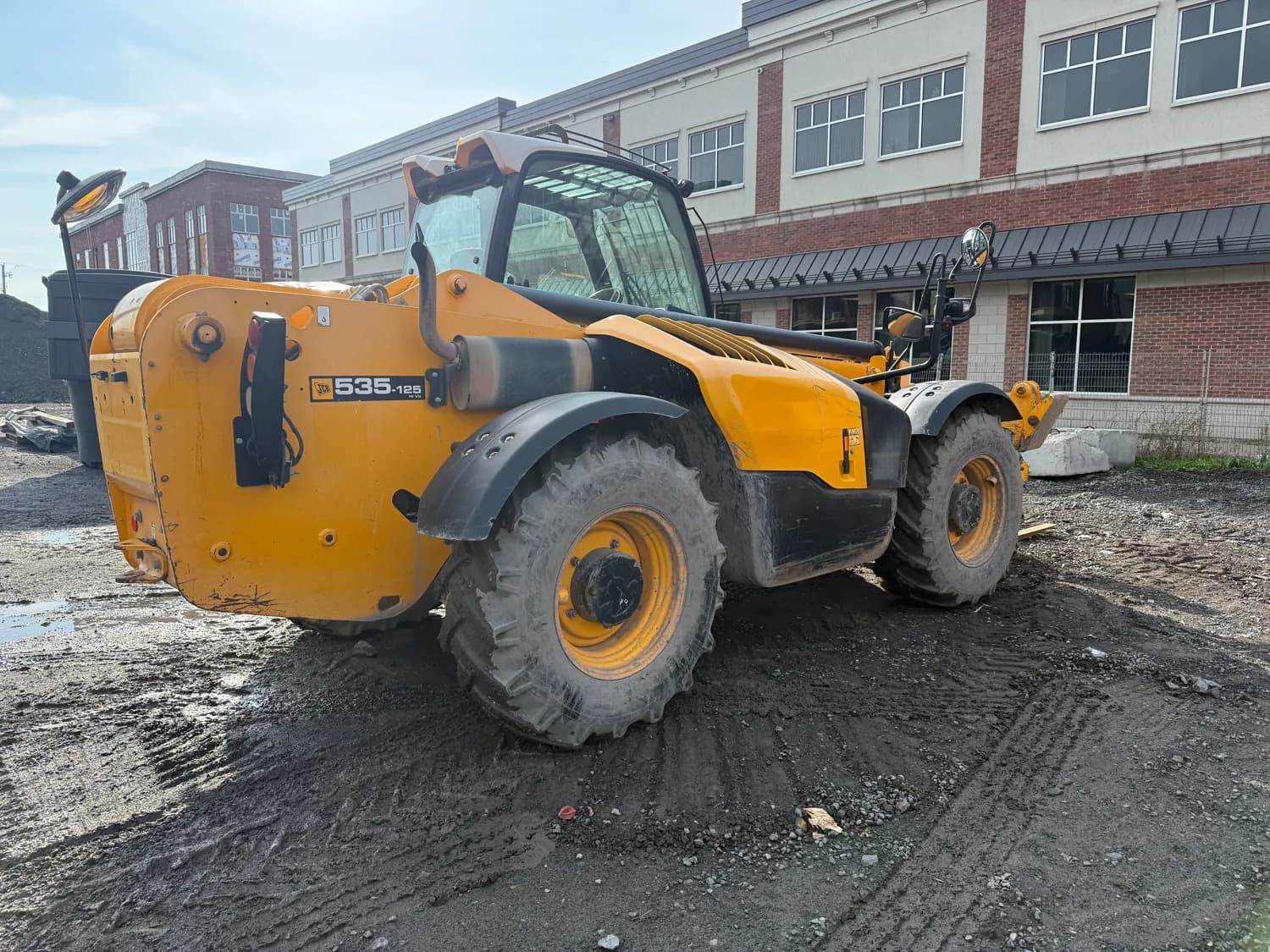 2015 JCB 535-125 — photo 3