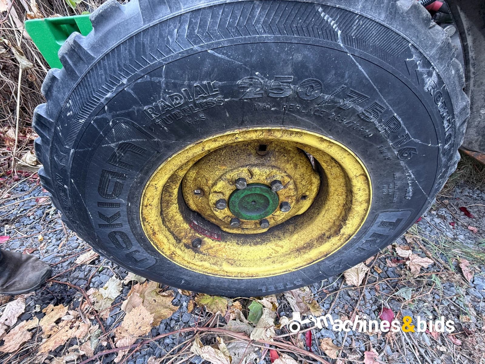 2018 JOHN DEERE 4066R — photo 13