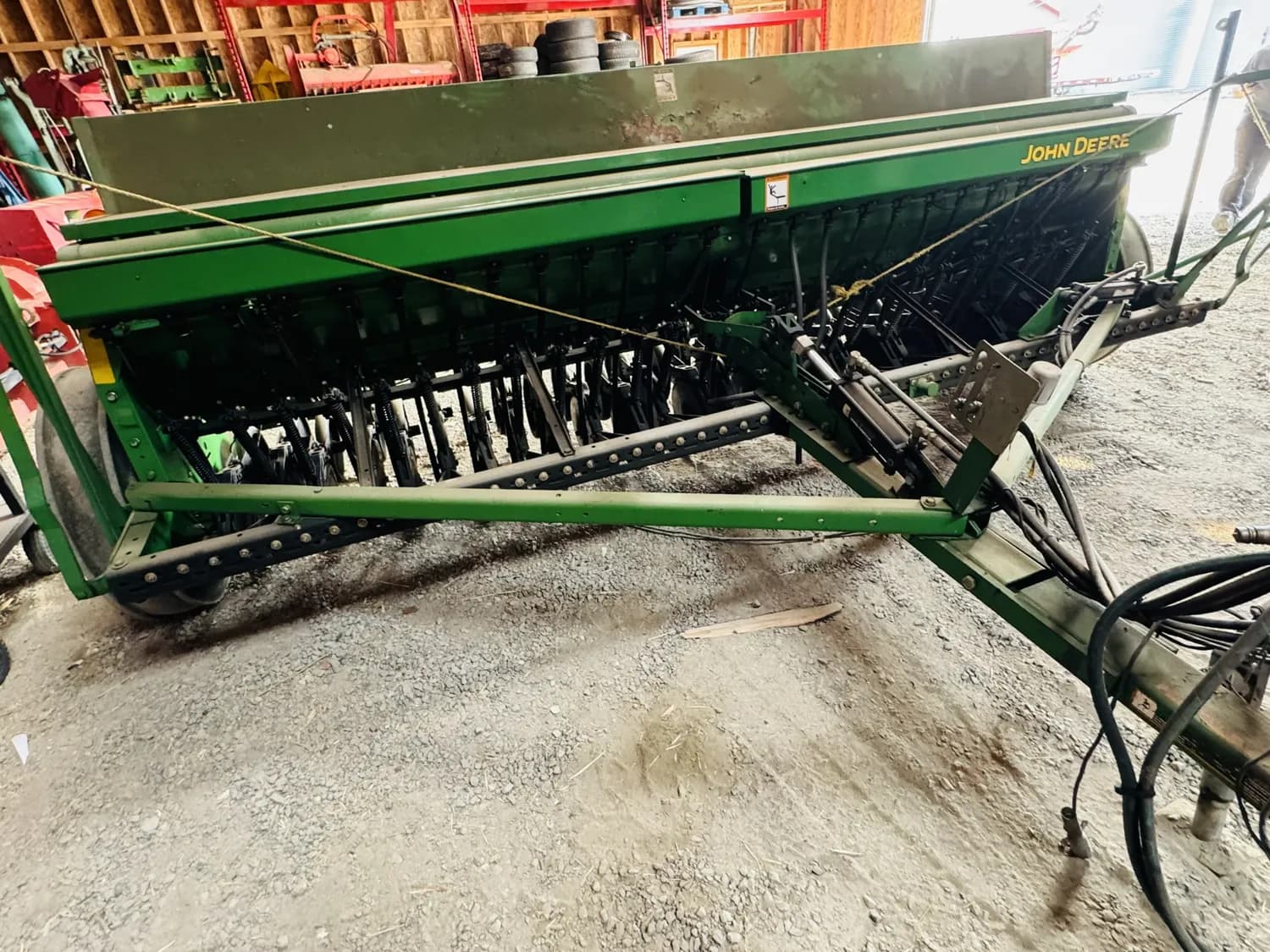2005 JOHN DEERE 450 1282H — photo 4