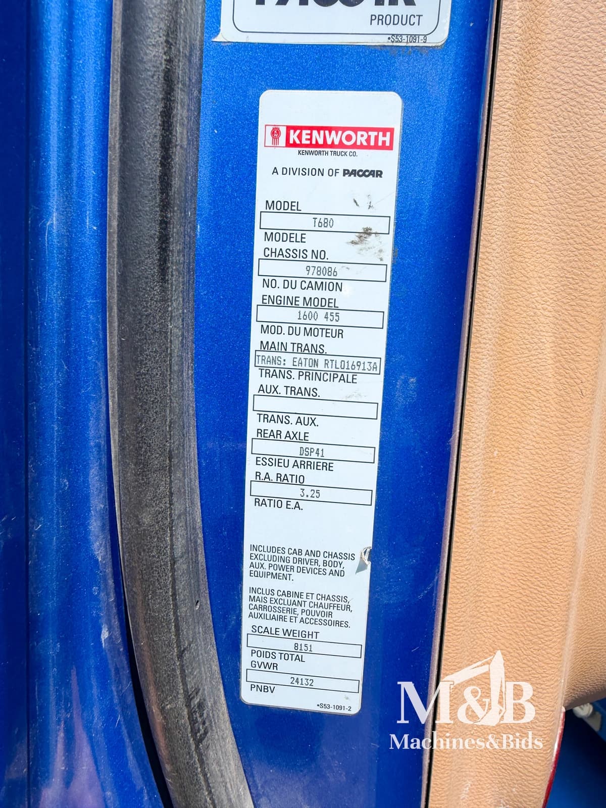 KENWORTH T680 2021 — specification plate detail