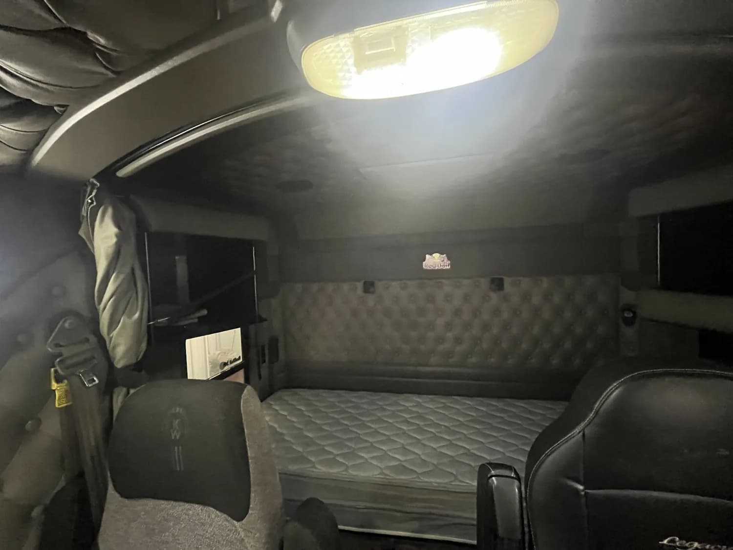 2015 KENWORTH T800 — photo 12