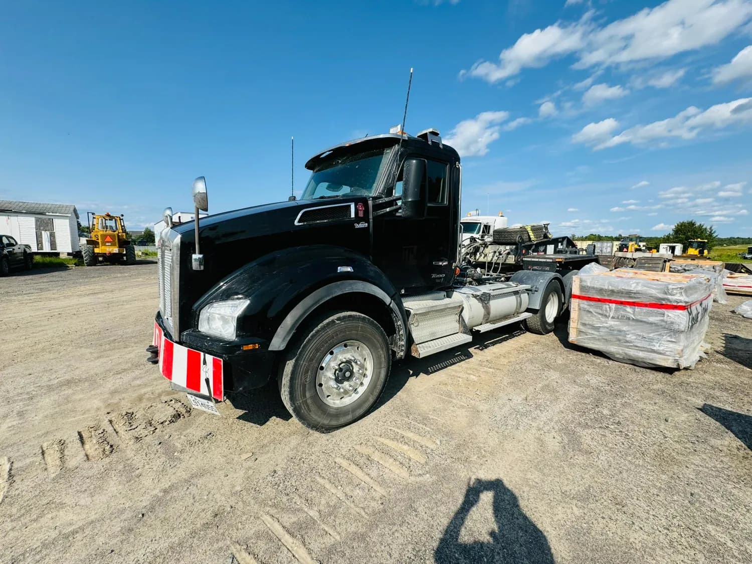 2022 KENWORTH T880 — photo 14