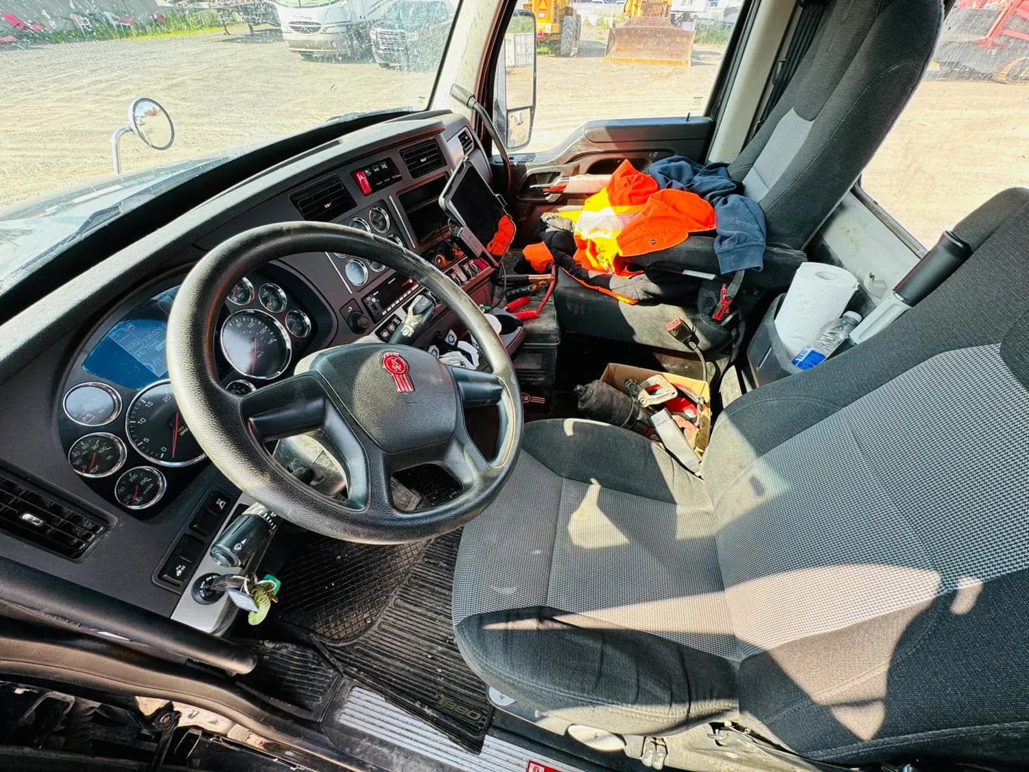 2022 KENWORTH T880 — photo 19