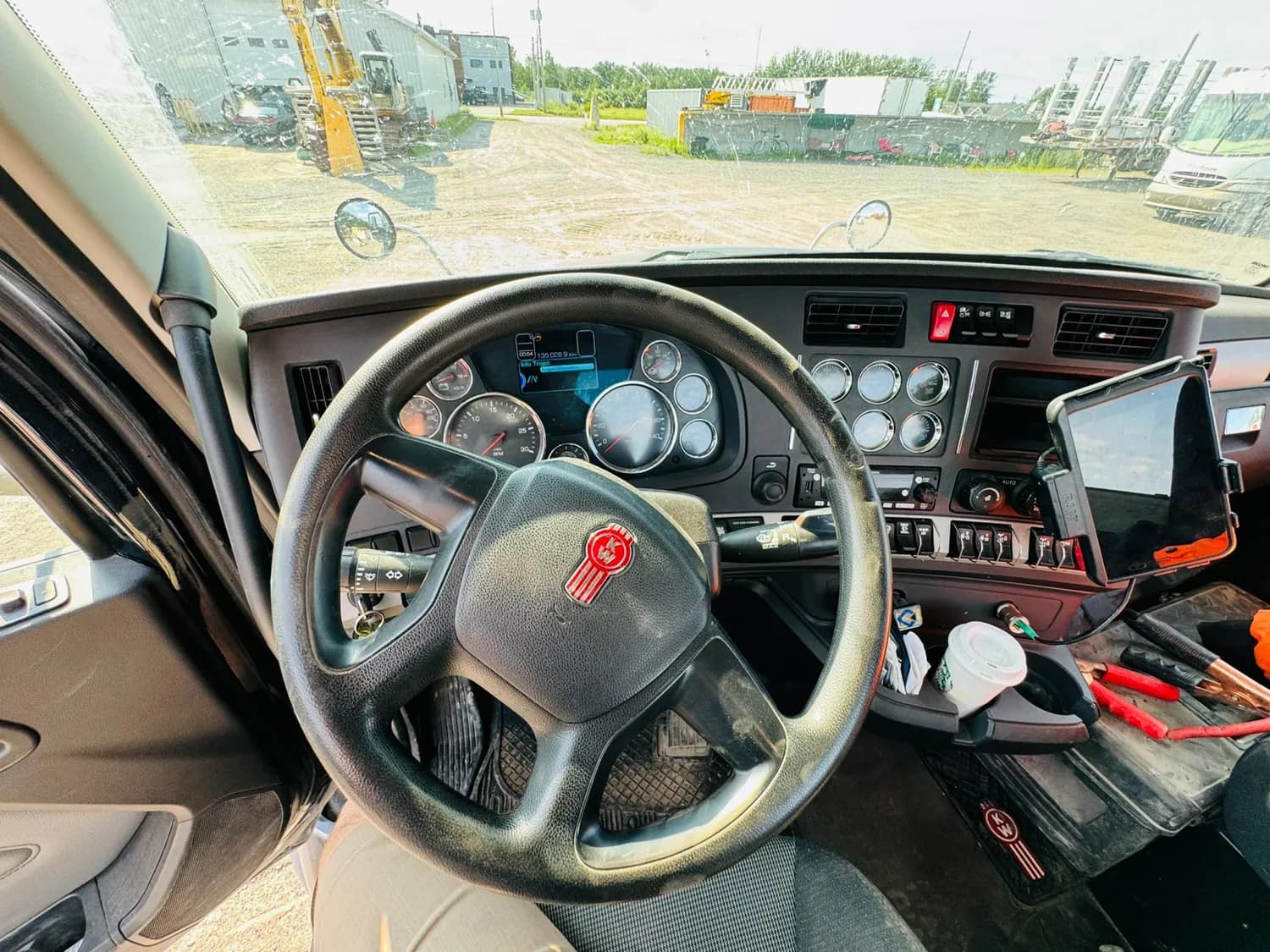 2022 KENWORTH T880 — photo 24
