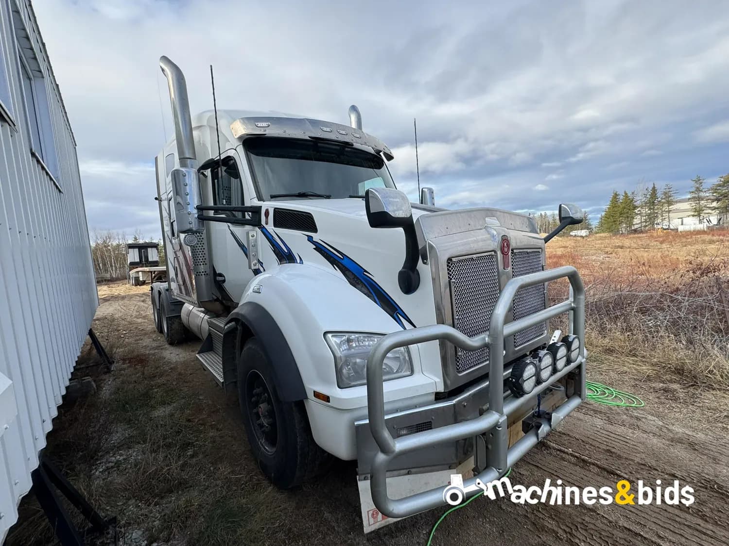 2022 KENWORTH T880 — photo 3