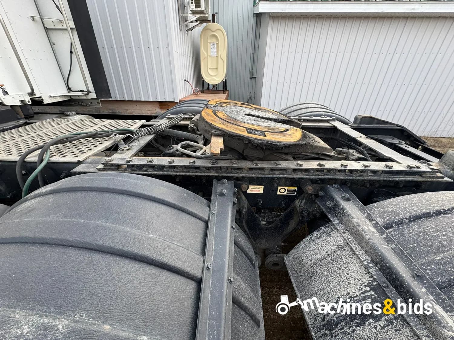 2022 KENWORTH T880 — photo 9