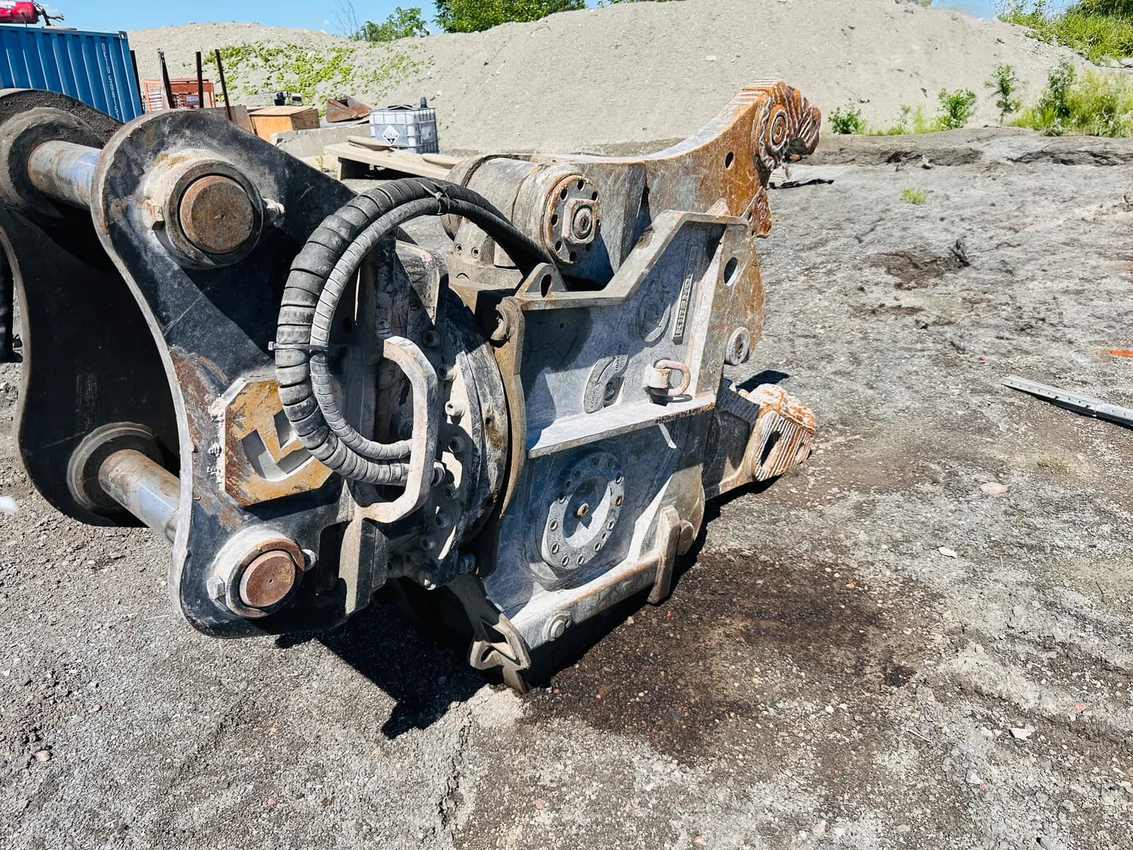 Concrete KINSHOFER — photo 3
