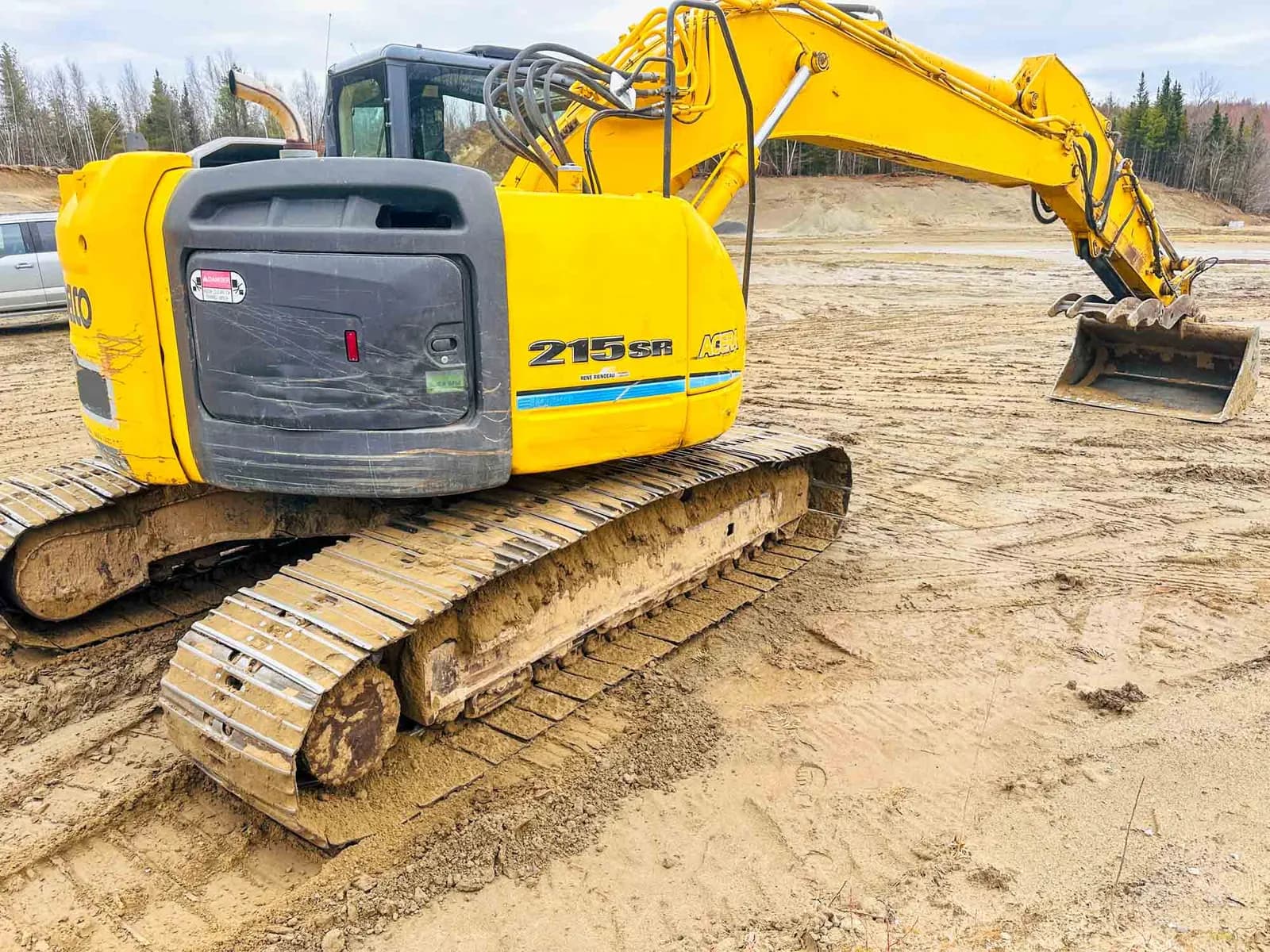2011 KOBELCO SK215SR LC — photo 6