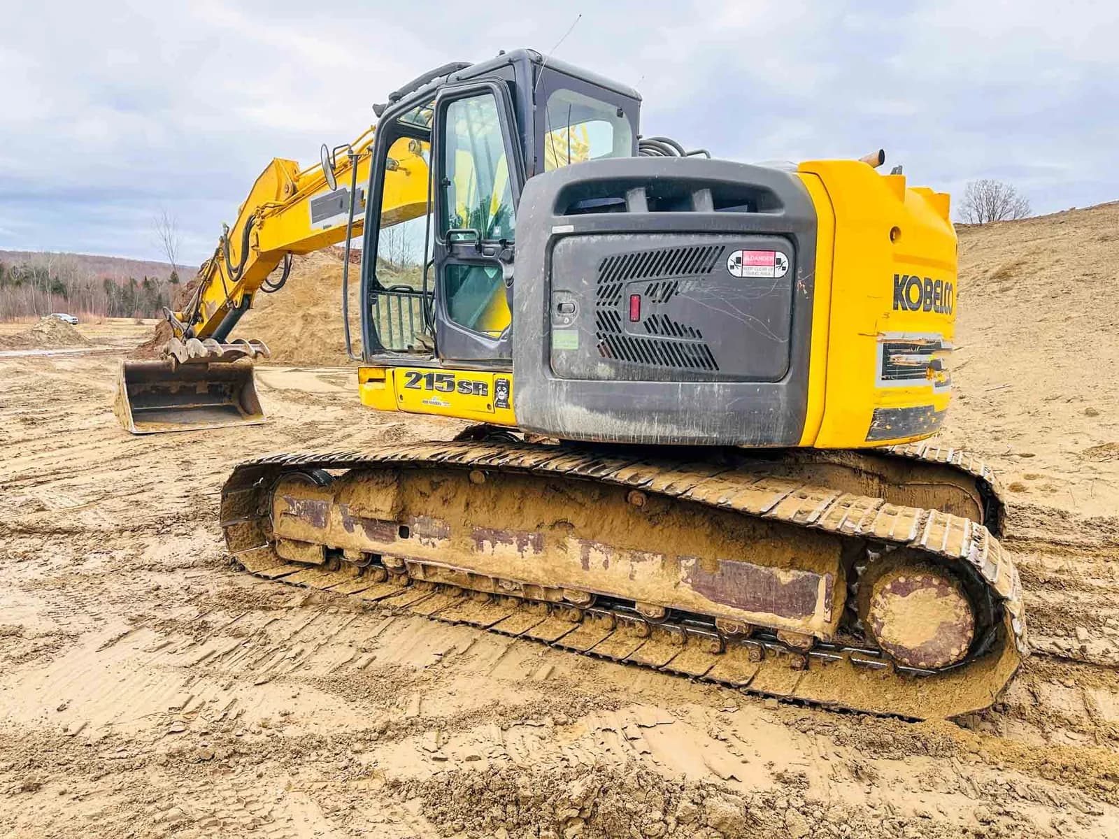 2011 KOBELCO SK215SR LC — photo 8