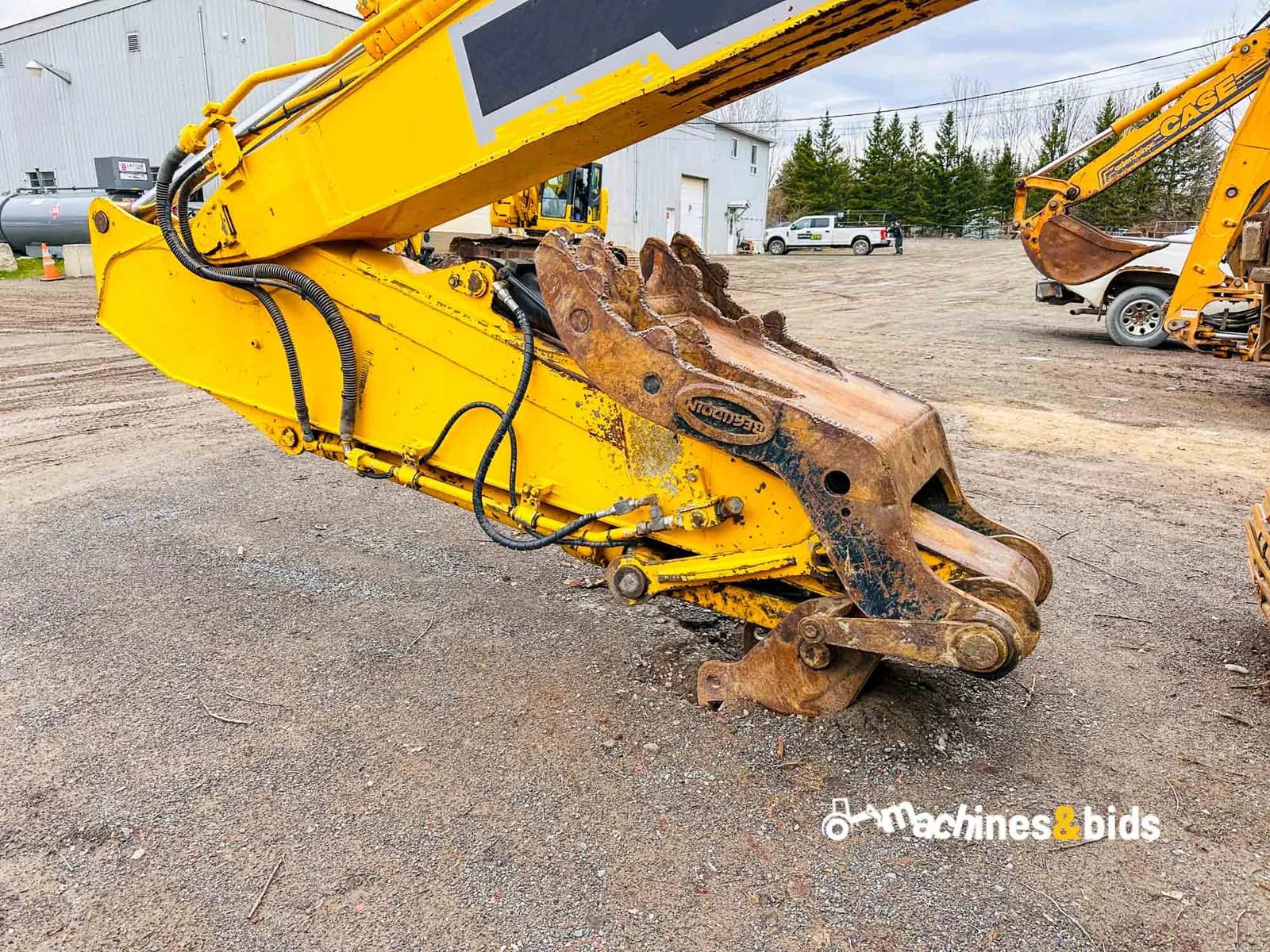 2012 KOBELCO SK215SR LC — photo 2
