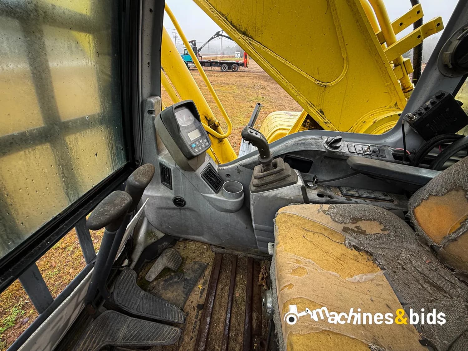 2000 KOBELCO SK330 LC — photo 15
