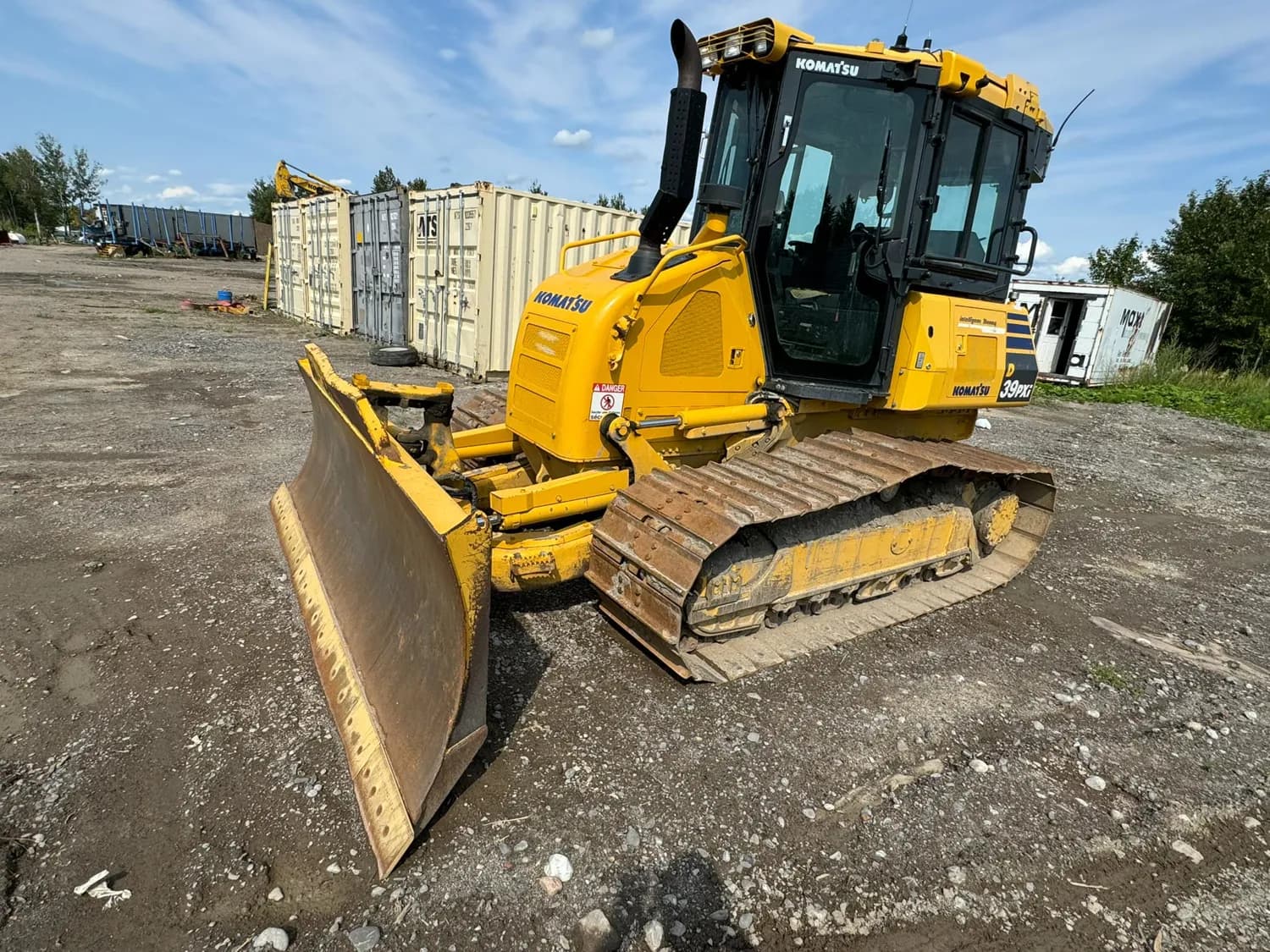 2019 KOMATSU D39PXi-24 — photo 3