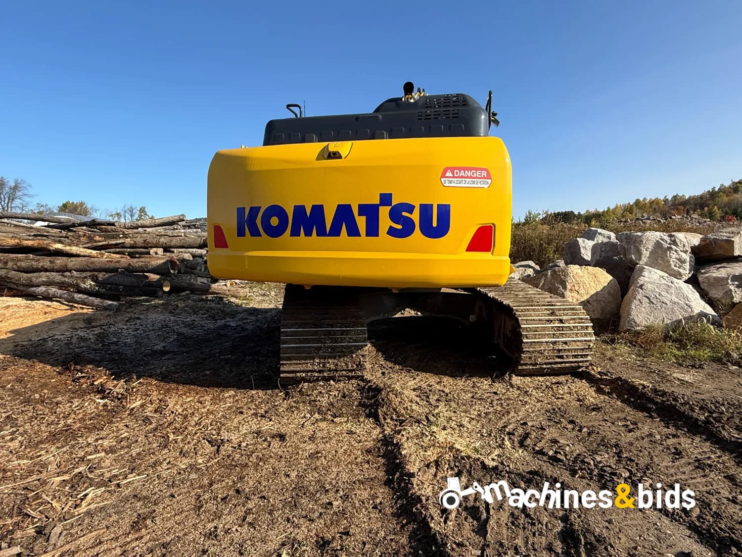 2023 KOMATSU PC210 LC-11 — photo 3