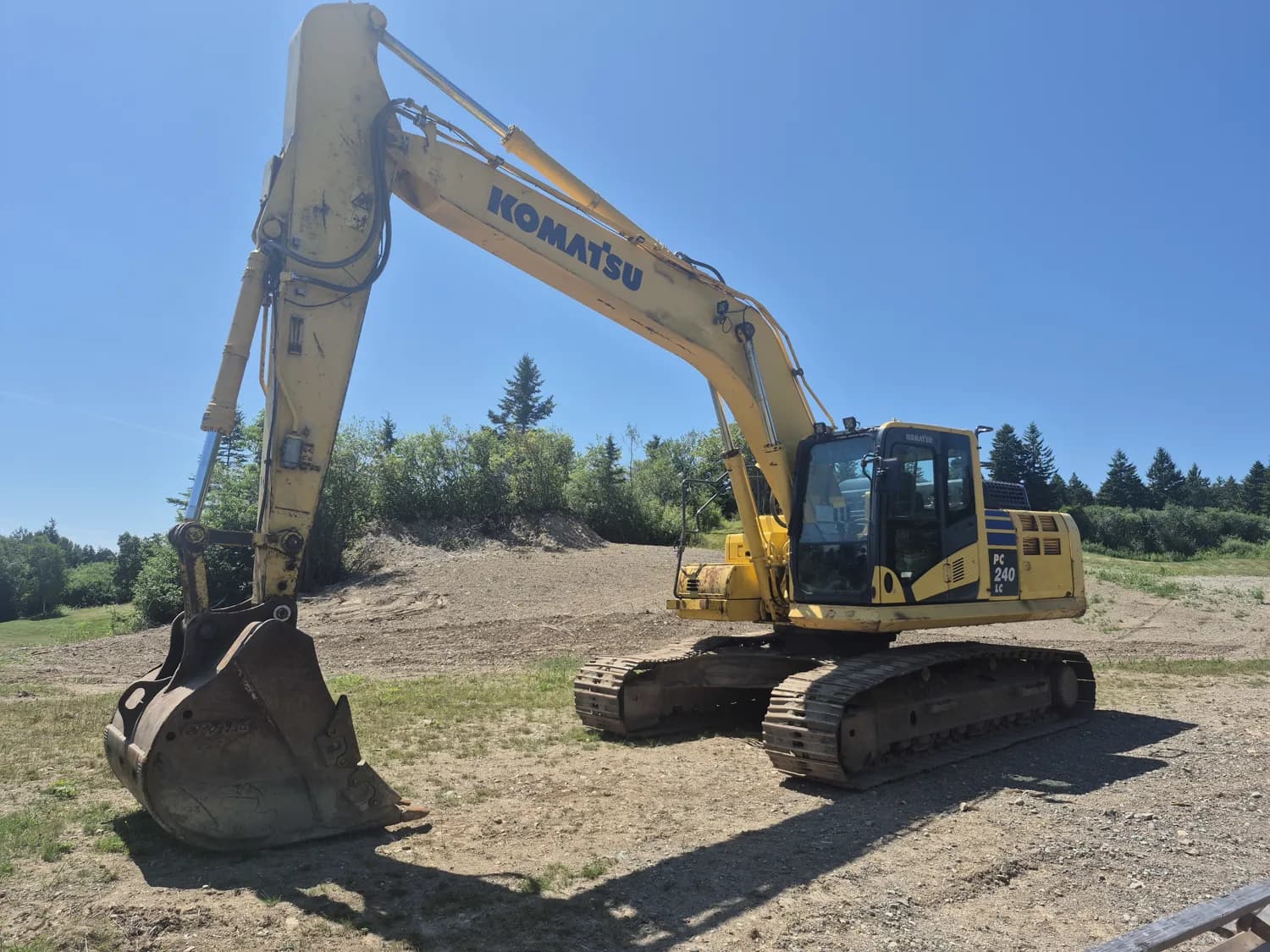 2017 KOMATSU PC240 LC-11 1913F — photo 8