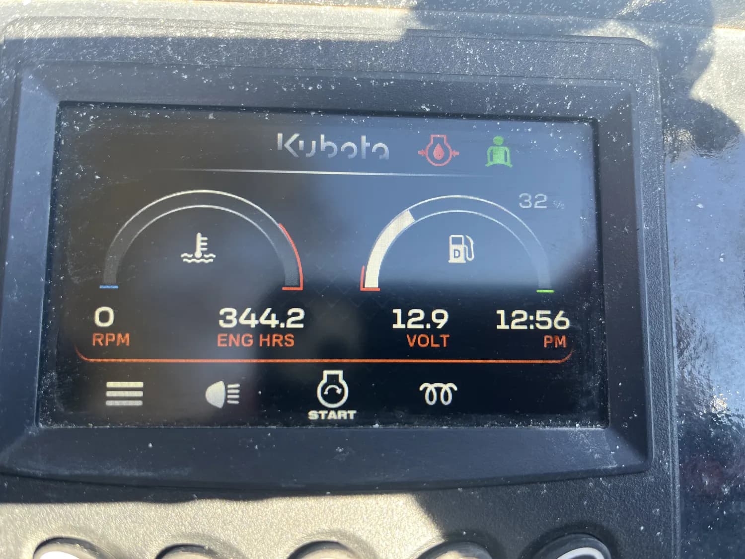 2024 KUBOTA SCL1000 — photo 3