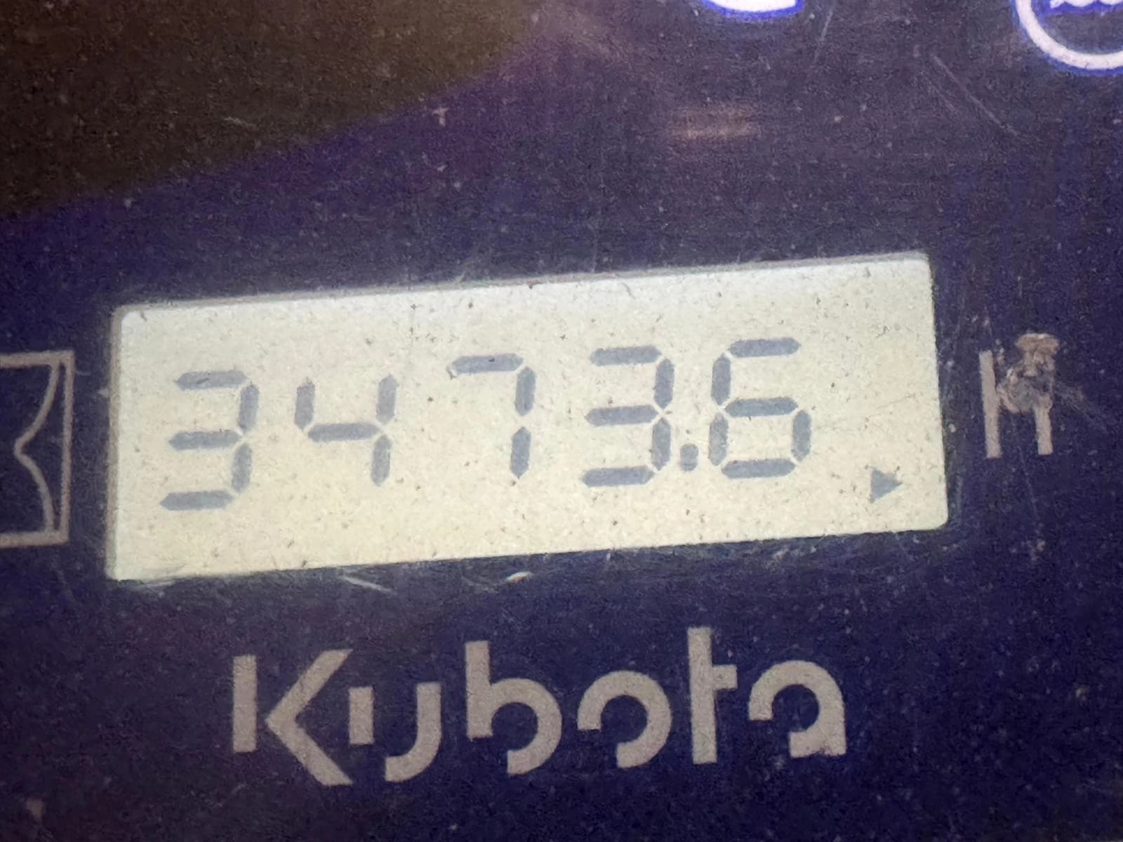 KUBOTA SVL75-2 — affichage heures moteur