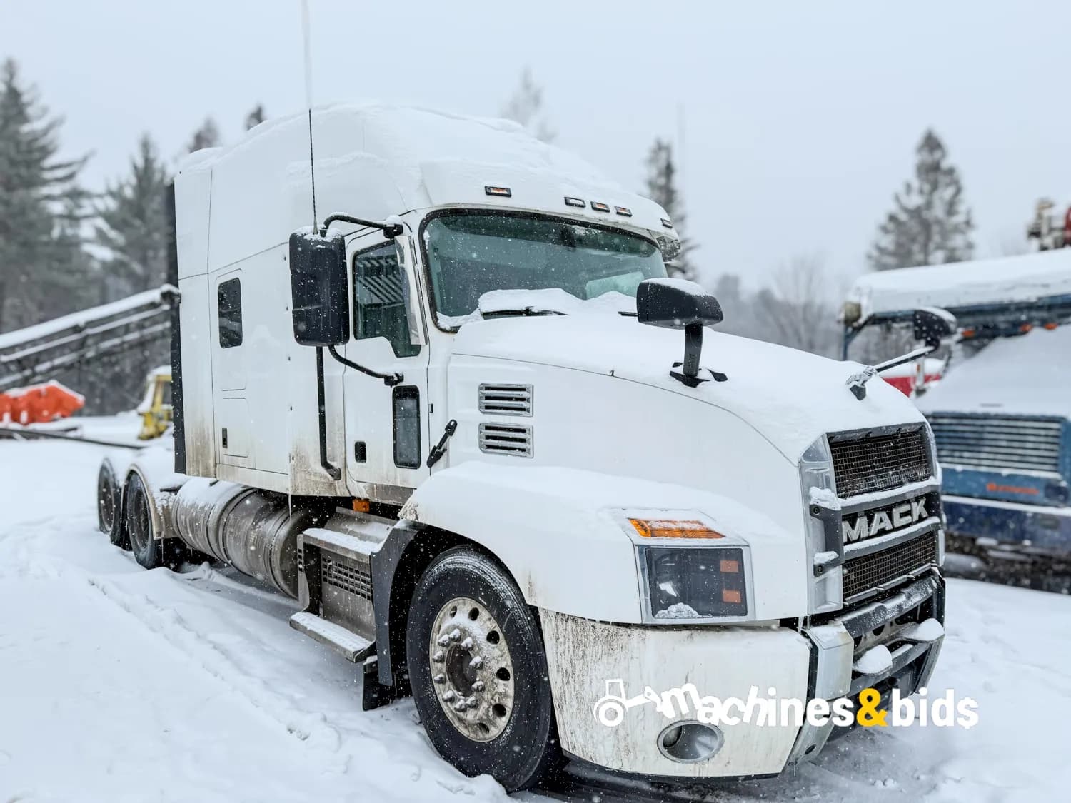 2019 MACK ANTHEM 64T — photo 2