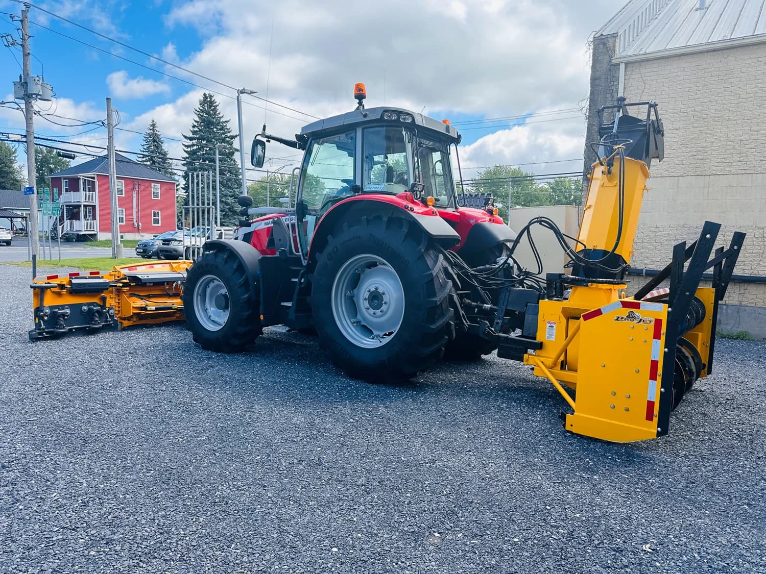 2023 MASSEY FERGUSON 6S.155 — photo 2