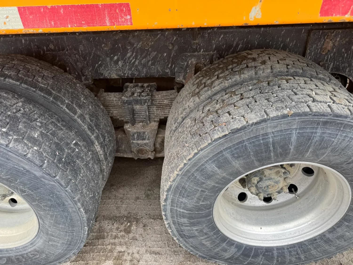 2014 PETERBILT 367 — photo 2