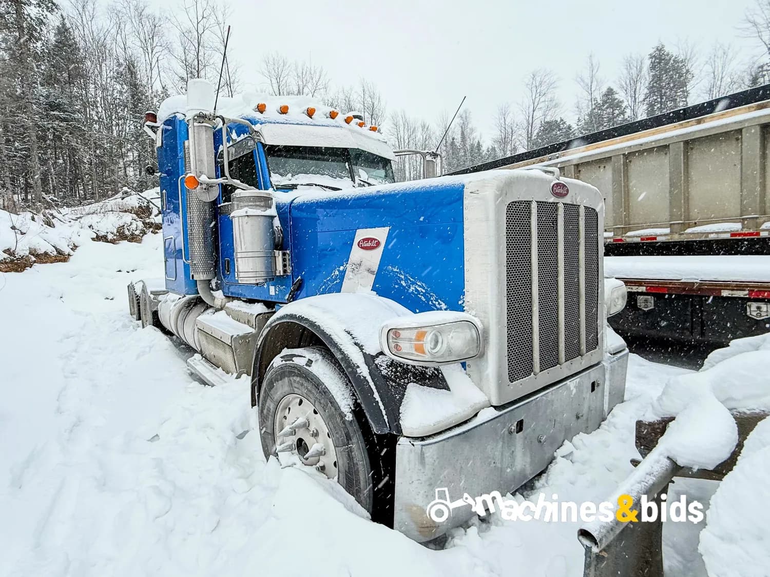 2014 PETERBILT 388 — photo 5