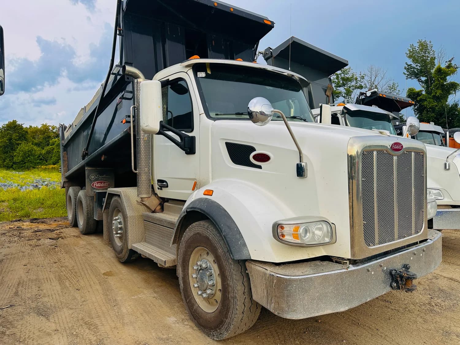 2020 PETERBILT 567