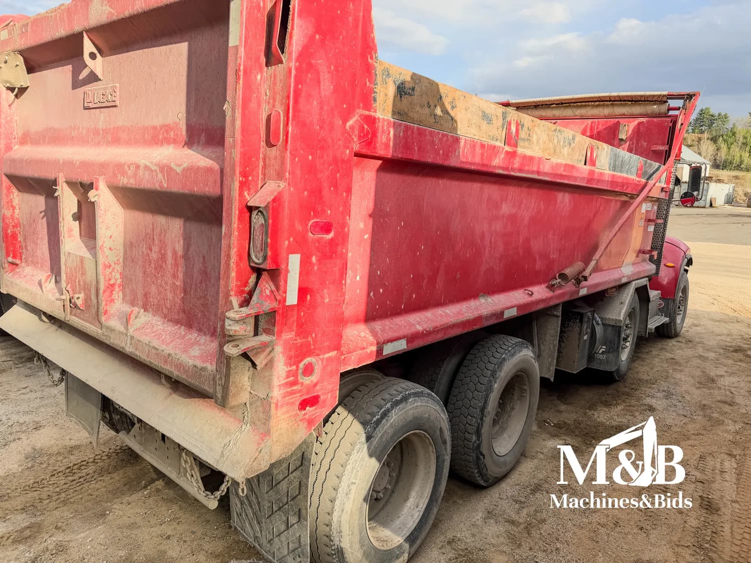 2016 PETERBILT 348 2002R — photo 4