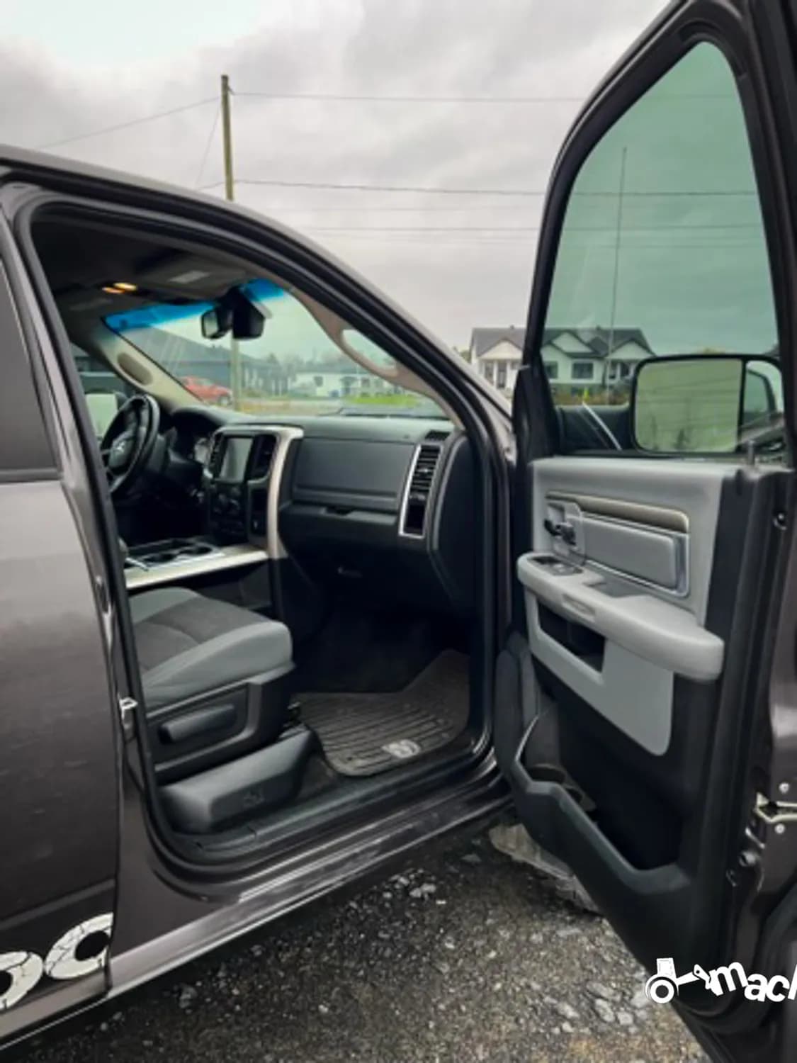 2014 RAM 1500 OUTDOORSMAN — photo 3